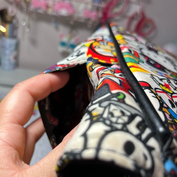 Tokidoki for Hello Kitty Circus theme bag - Picture 3 of 16